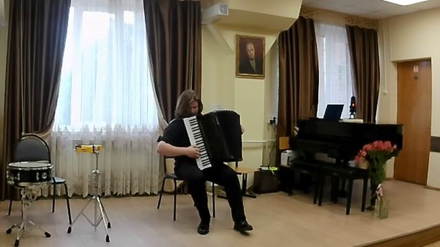 Валерий Кривенко Й. Гайдн Соната ми минор 1.часть