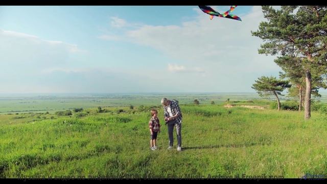 Музыка заставляет забыть про время и усталость - Fatimah -- Ov Moi Omm -- Unnamed album