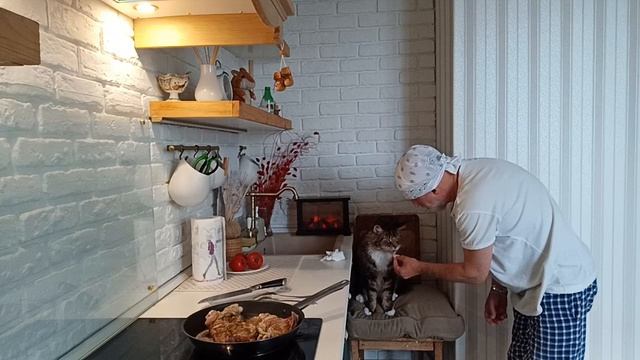 Жарим с Лорей Курицу🔥🐔🐯