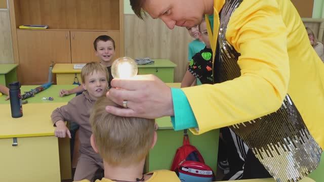 Фокусник на детский праздник в Воронеже