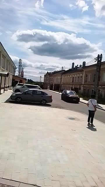 VID_20250622_112132.mp4