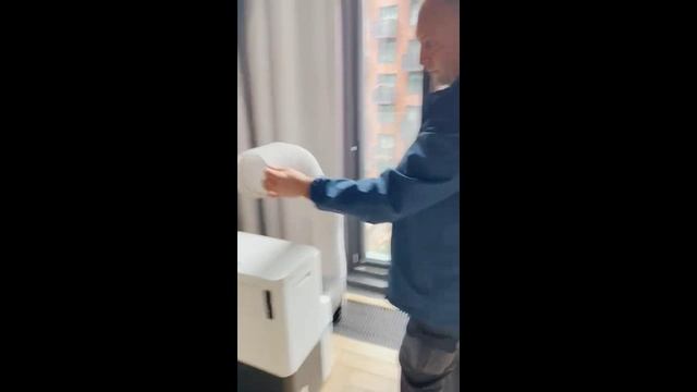Вставка в алюминиевое окно для вывода горячего воздуха от мобильного кондиционера