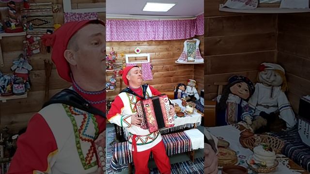 Возле речки, возле моста. Фольклор. Гармонист. Гармонь. Баянист. Баян. Гармонисты. Русская музыка.