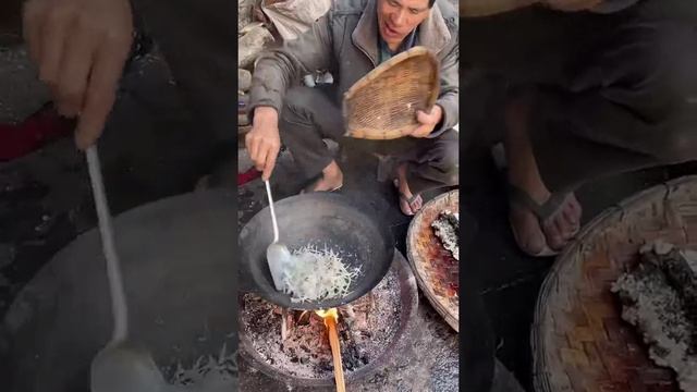 Китайский дед готовит рыбу ФУГУ