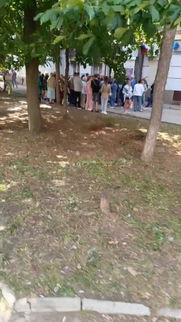 😡Макеевка. Очередь в Феникс, жесть, нет слов...