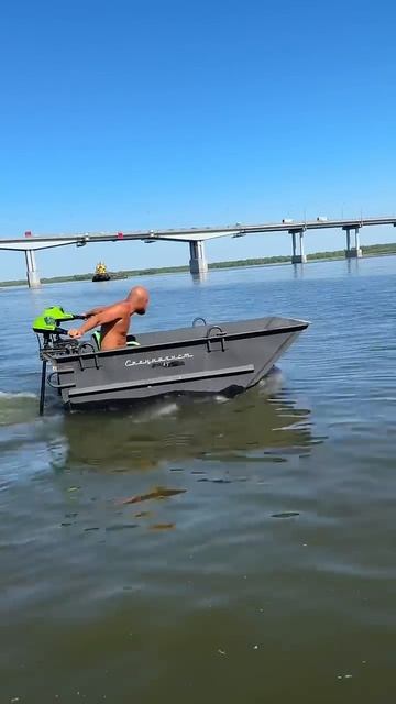 Лодка из ящика для бетона 😁👌