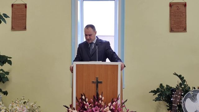 Качества Бога из событий Исхода. Виталий Смирнов.
