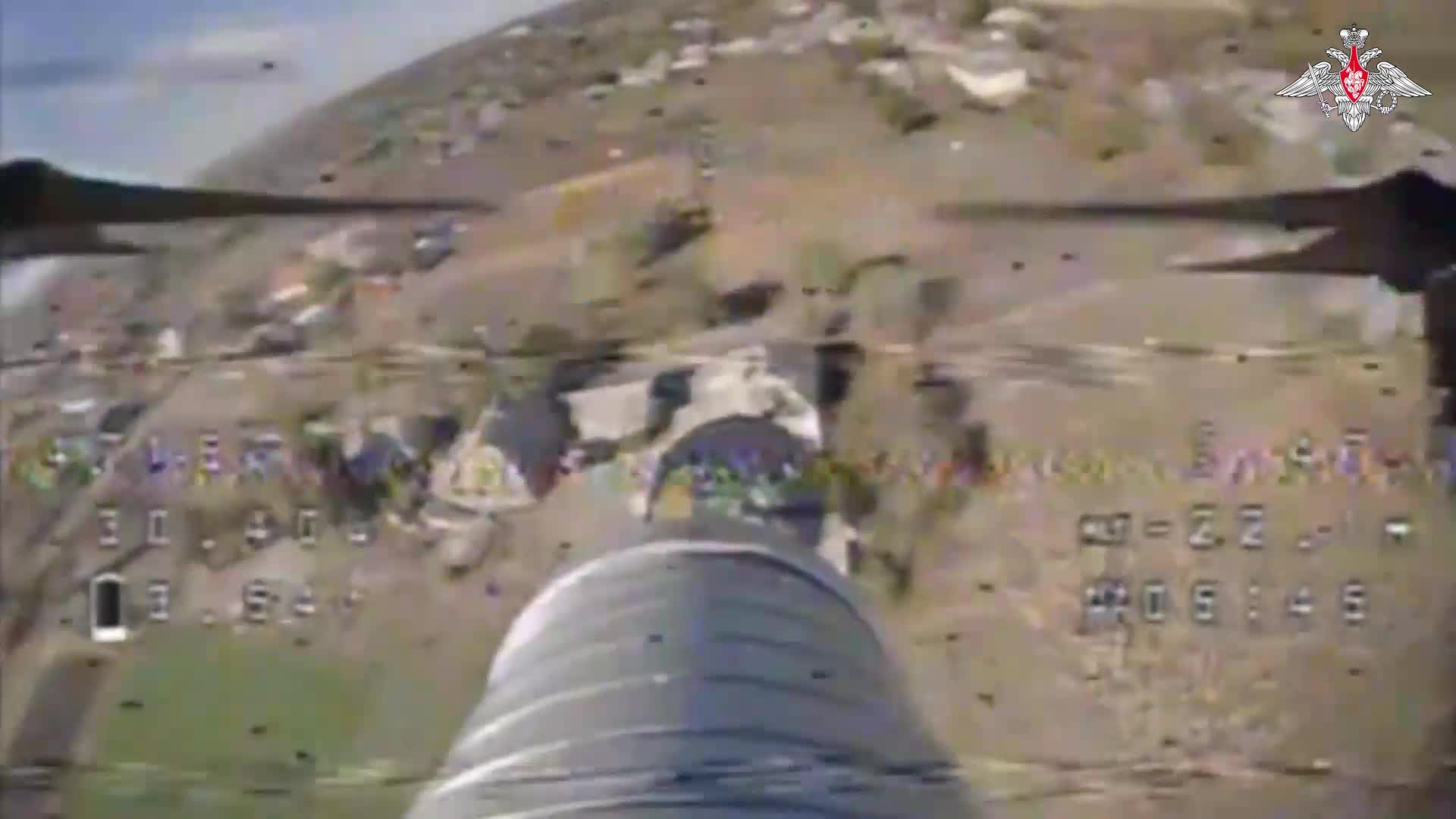 🎮 Операторы FPV-дронов группировки «Восток» поразили пункты управления БПЛА противника в районе ...