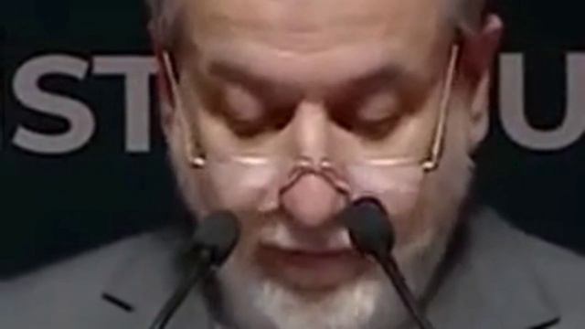 Министр иностранных дел Ирана назвал Трампа "беззаконным хулиганом"