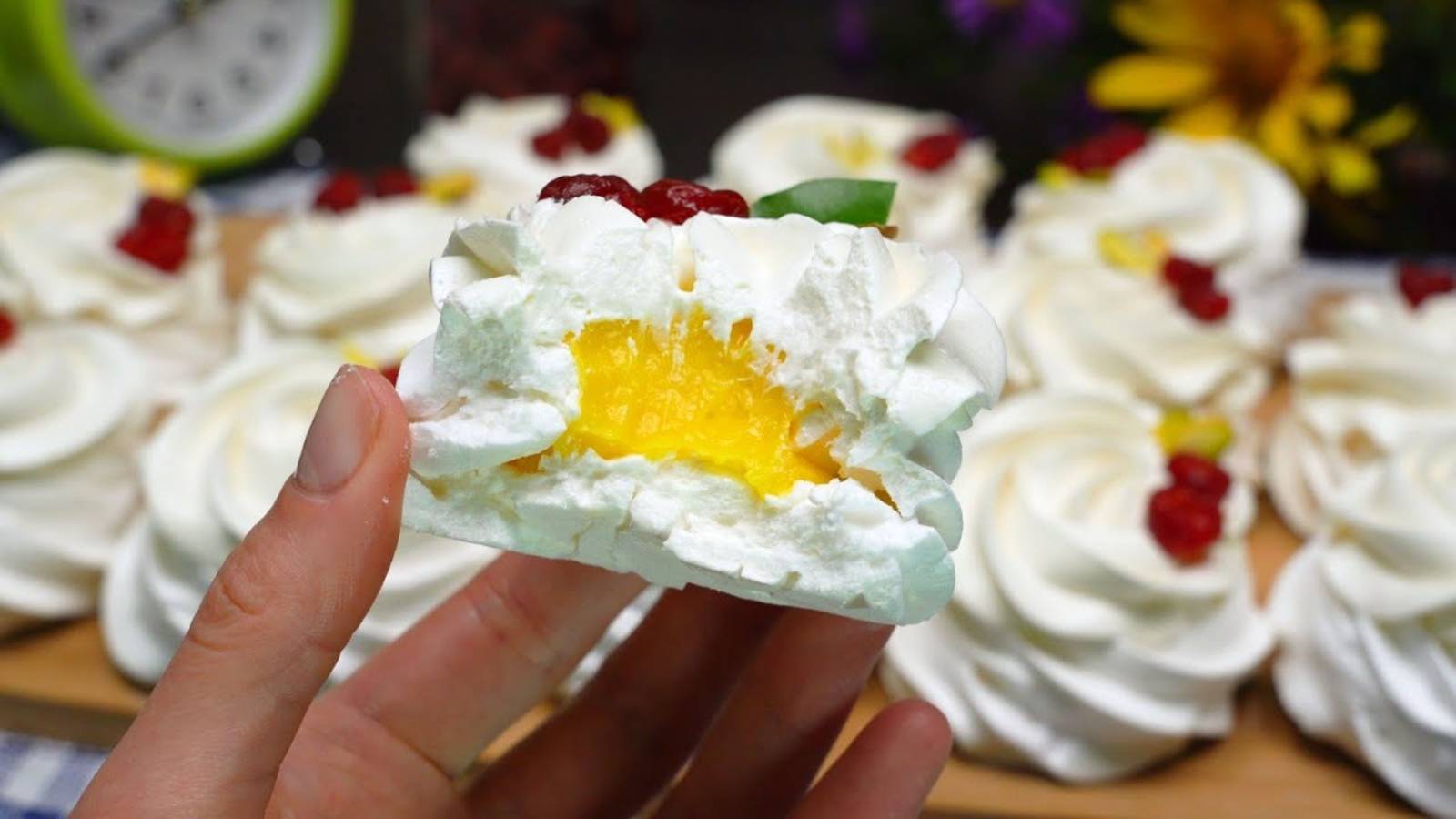 ТАЕТ во РТУ! 🍋 МИНИ ПАВЛОВА с НАЧИНКОЙ! Простой Рецепт Десерт к чаю