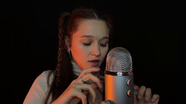104. АСМР звуки рта, ликинг микрофона, поцелуи