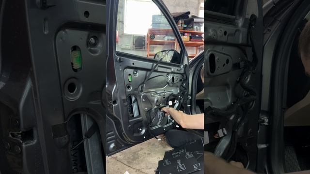 Шумоизоляция дверей Lada Vesta NG