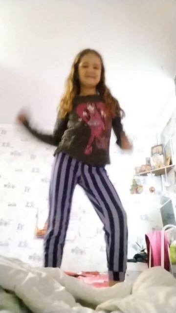 1000005725.mp4