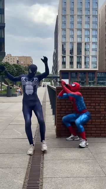 Venom was scared of Spiderman#shorts