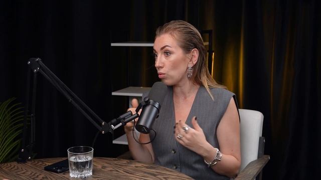 Почему деньги утекают сквозь пальцы — и как наконец начать копить?!    Первые шаги к капиталу!