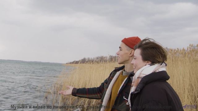 Поля вибрируют вместе с этим уникальным саундом - Nazlo (feat. МЦ Кожух Реактора) -- Александр Недуг