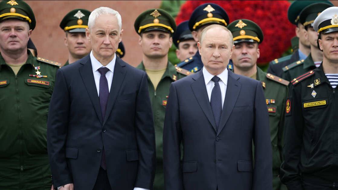 Путин в День памяти и скорби возложил венок к Могиле Неизвестного Солдата
