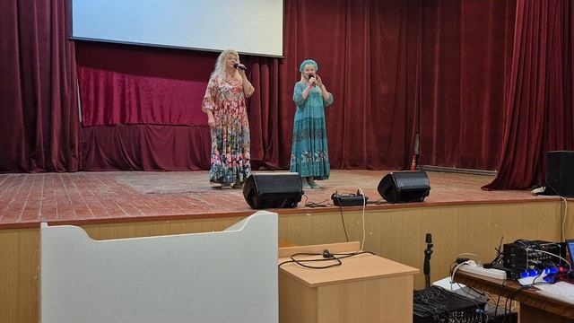 "В хорошее верить" -  Любовь Сологубова и Татьяна Севрюткина