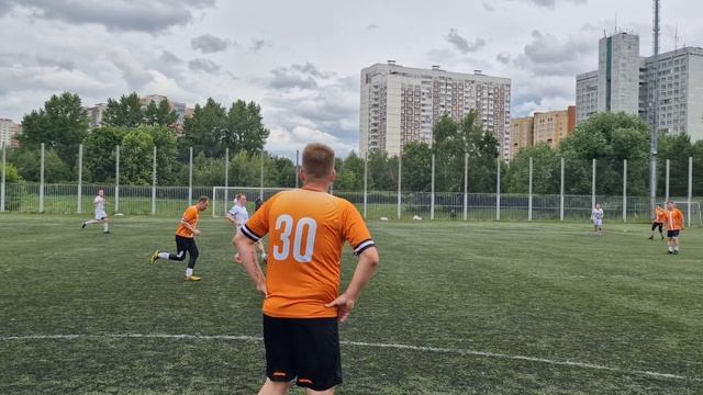Апельсин - Брадцы. 1 тайм