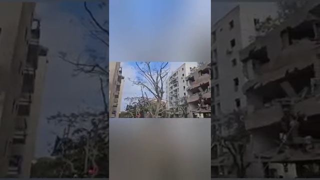 ‼️🇮🇷🇮🇱 Иран нанёс ракетный удар по Израилю — серия мощных взрывов в Хайфе и Тель-Авиве