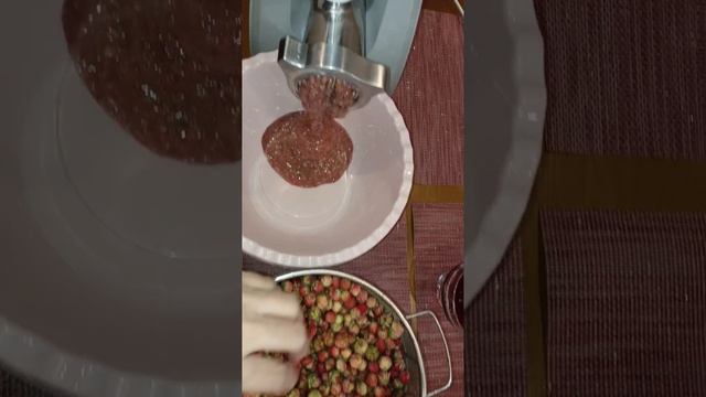 перекрученные ягоды🍓