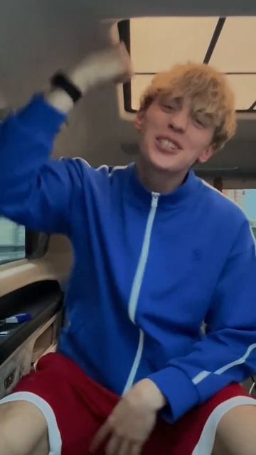1000006468.mp4