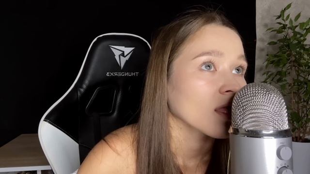 078. АСМР прихлебывание, плямканье, трепетание языка, звуки рта 👅 ASMR slurping, mouth sounds
