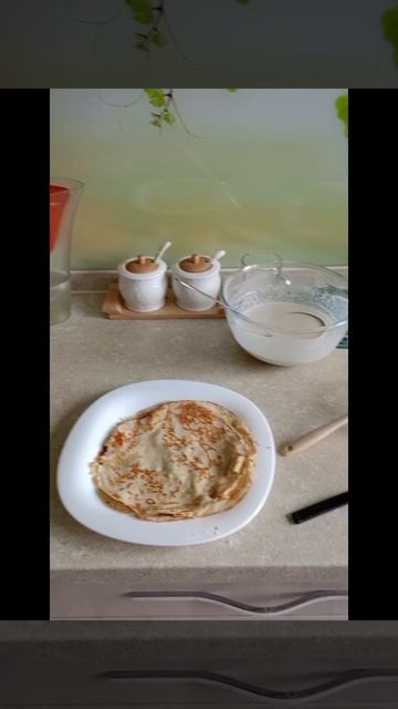 Воскресное утро, 22 Июня, приготовил блинчики, моя любимая вкусняшка 😁 #Shorts