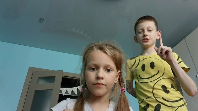 ОБЗОР НА ТРЕНД 2025 ГОДА ИГРУШКА ЛАБУБУ В КОКА КОЛЕ И С ЗНАЧКОМ МАКДОНАЛЬТСА