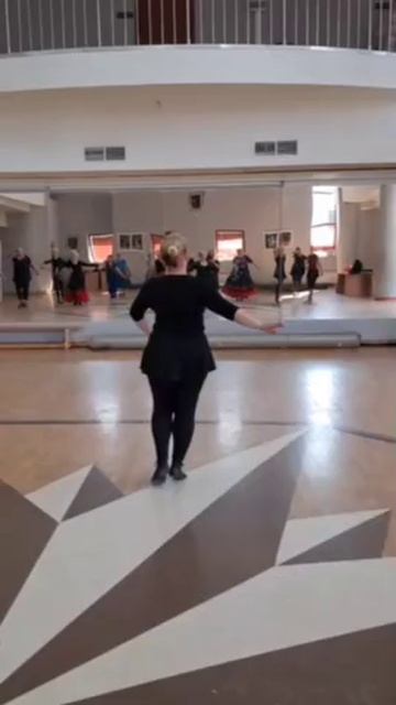 “Московское долголетие”. Народный танец. Педагог Оксана Бабаева