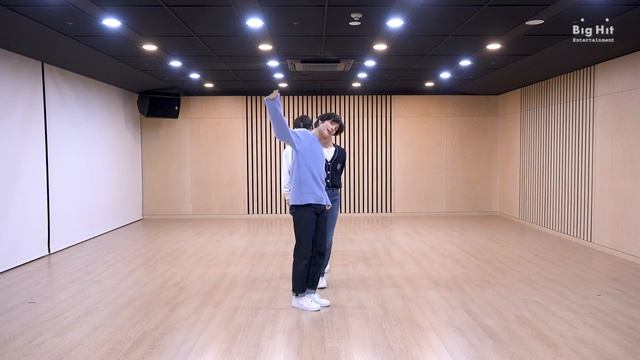 txt dance practice