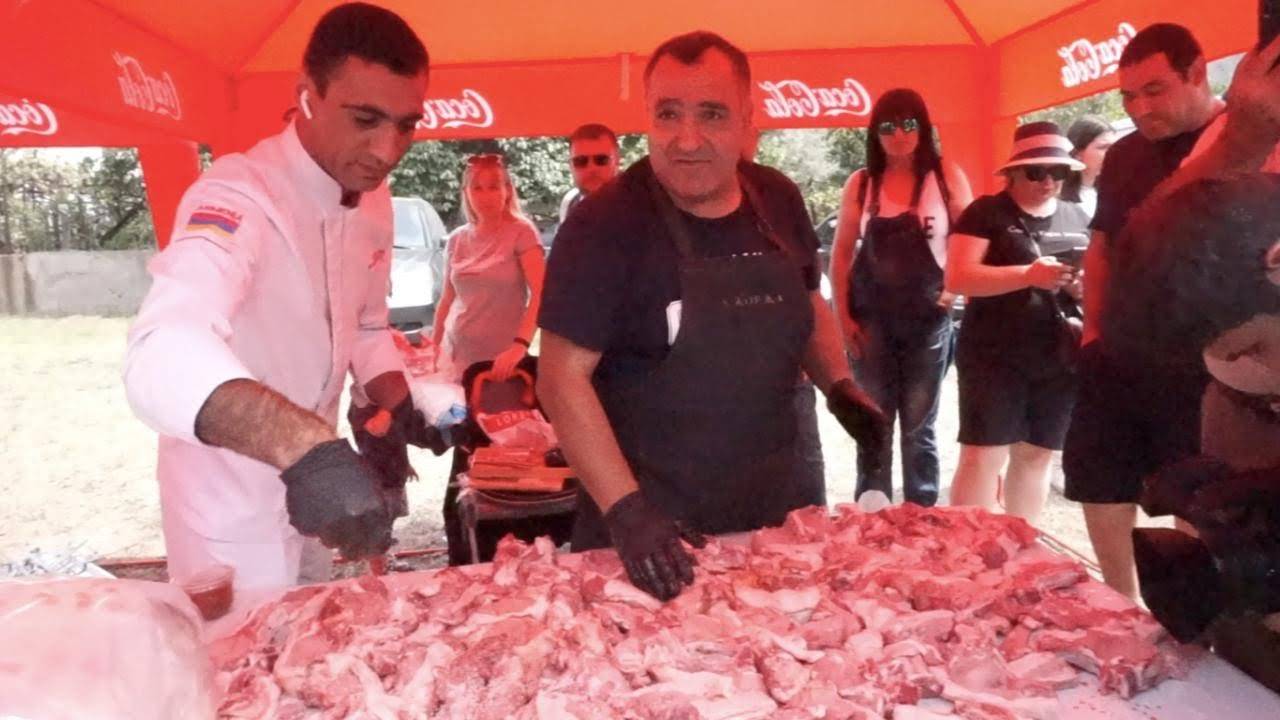 Фестиваль шашлыка в городе Ахтала