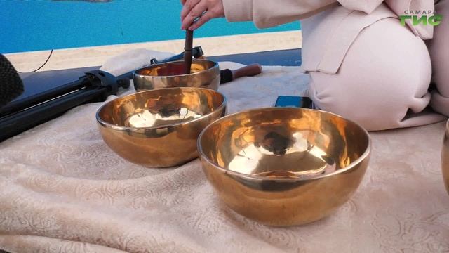 Международный день йоги в Самаре: практика на набережной Волги