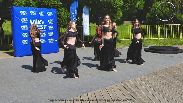 Фестиваль "Вики-фест" в парке Строителей. Танец живота от "Dance Family"