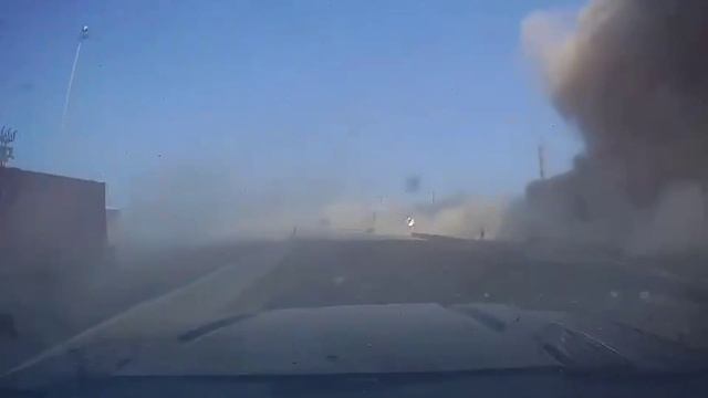 Иран ударил по Израилю баллистическими ракетами