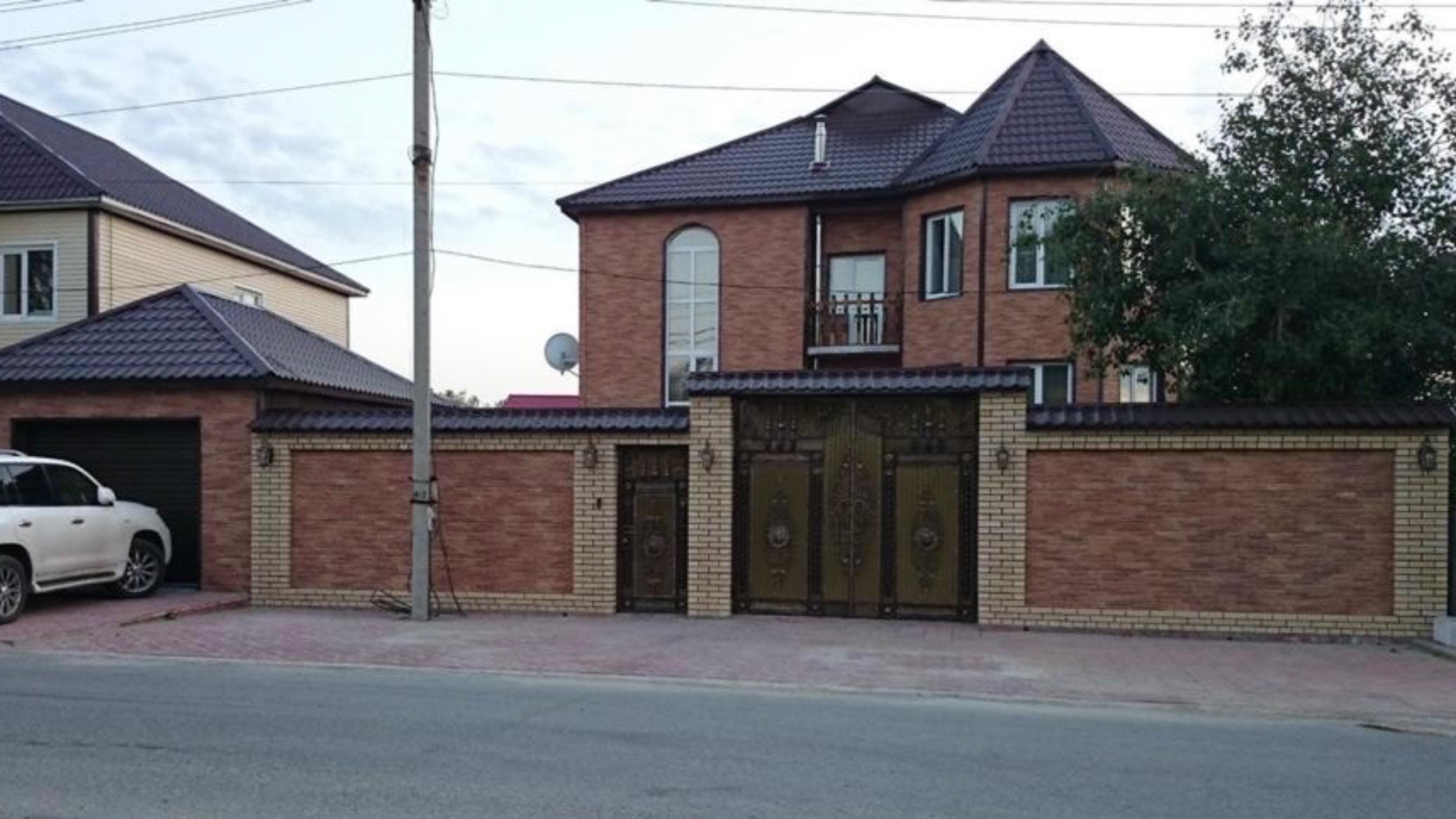 Продам дом 334,5 м2 в старом вартовске