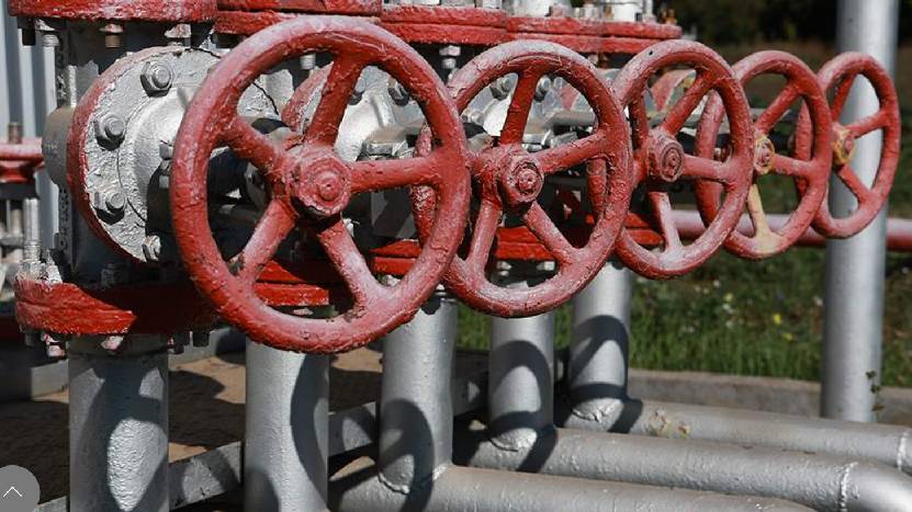 Экономист предрек резкий рост цен на нефть из-за закрытия Ормузского пролива