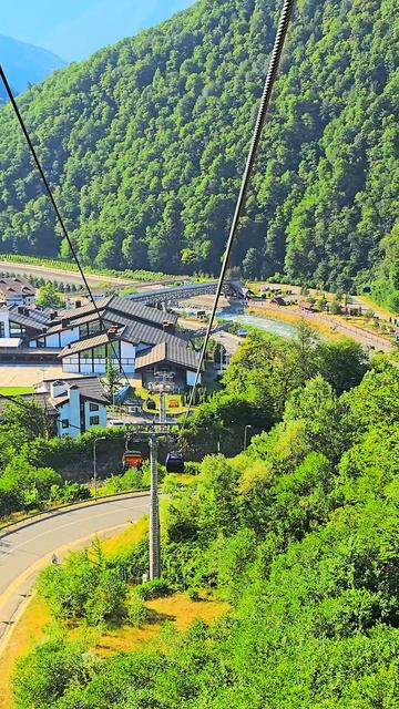 Канатная дорога в Роза Хутор