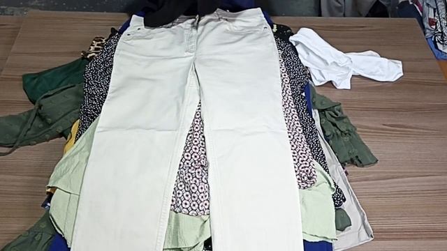Лот 075 Микс Германия ( много XL) Экстра 1180₽_кг172 ед 38,8 кг