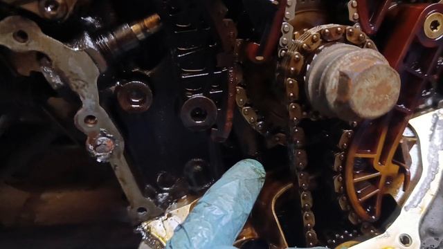 Критическое растяжение цепи балансирных валов 2 (AUDI Q5, CDNC)
