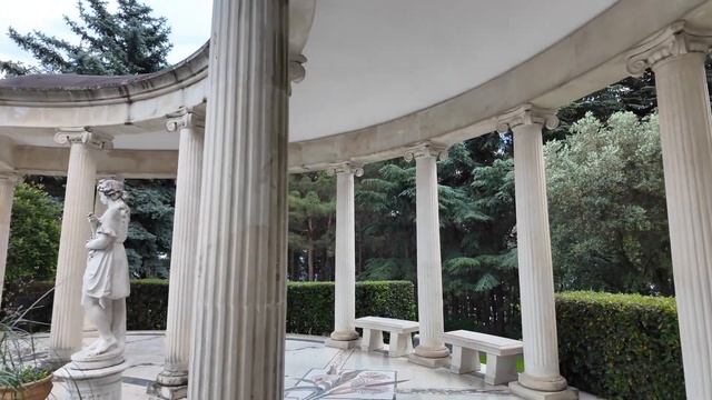 КРЫМ ОПУСТЕЛ - ЛЮДЕЙ НЕТ на ЭТОМ ПЛЯЖЕ. ПАРТЕНИТ во ЧТО ПРЕВРАТИЛСЯ ПОСЁЛОК. Показываю ВСЮ ПРАВДУ.