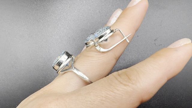 Комплект с топазом Ювелирная лазерная огранка Английский замок Размеры колец в ассортименте ТОП052