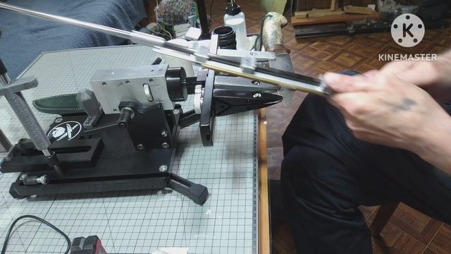 Заточка с нуля охотничьего ножа мастера Сергея Новоструева.