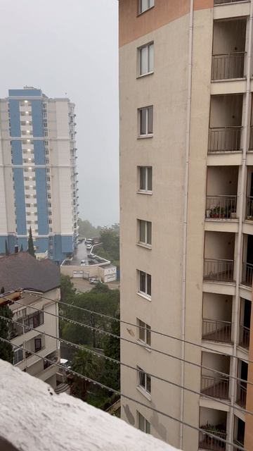 Пляжный сезон в Сочи под угрозой срыва