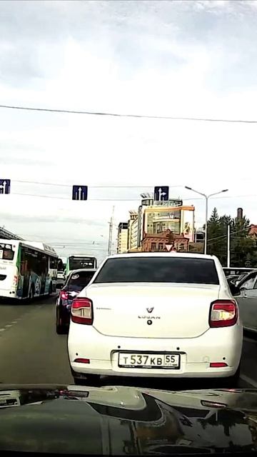 Кто и куда тут едет