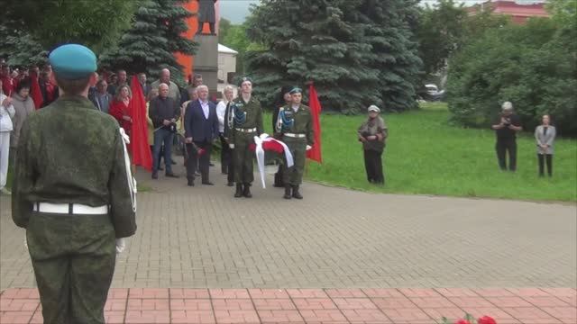 22 июня 2025 г Тихвин Траурная церемония у памятника братской могилы "Звезда" День памяти и скорби