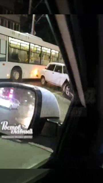 Лоб в лоб: а это ДТП произошло в районе Каменки. Лобовое.