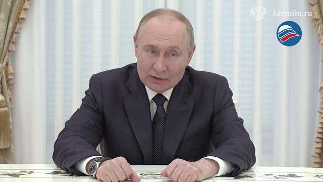 Владимира Путина удивило, как искажается история Великой Отечественной войны в современных учебниках