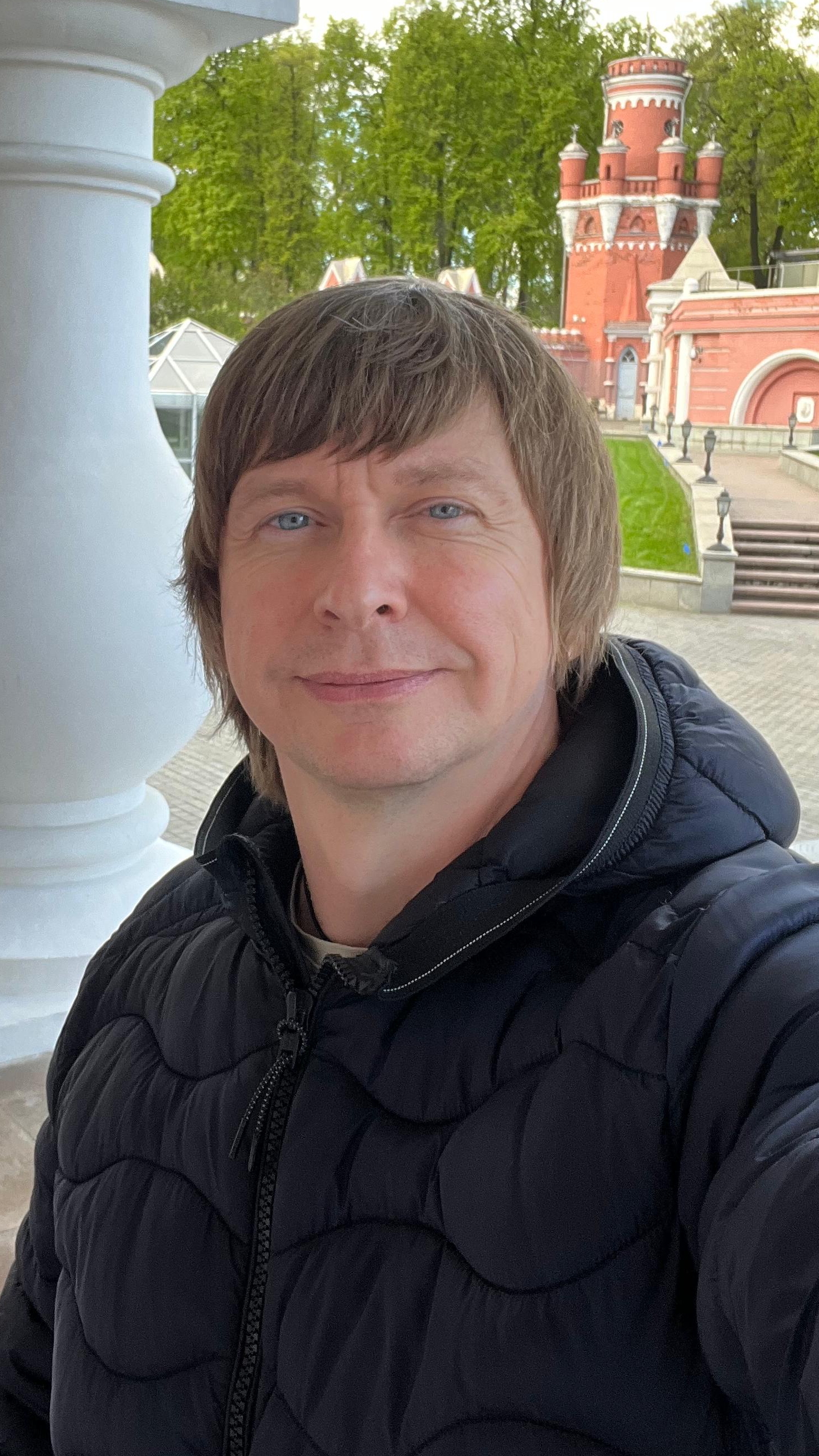Поздравляю с Днём балалайки на Первом канале!