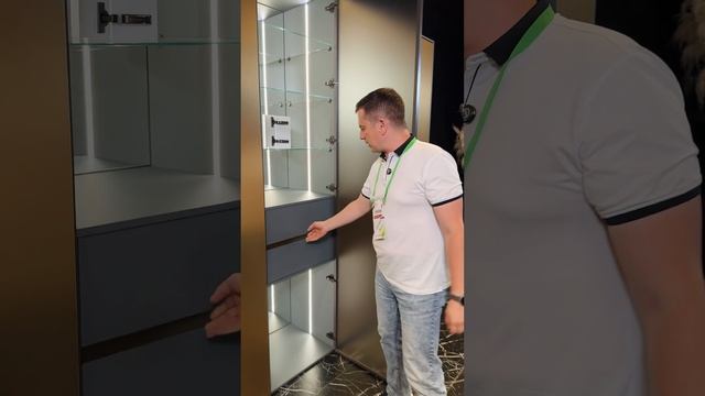 Ну золото, а не шкаф 😉